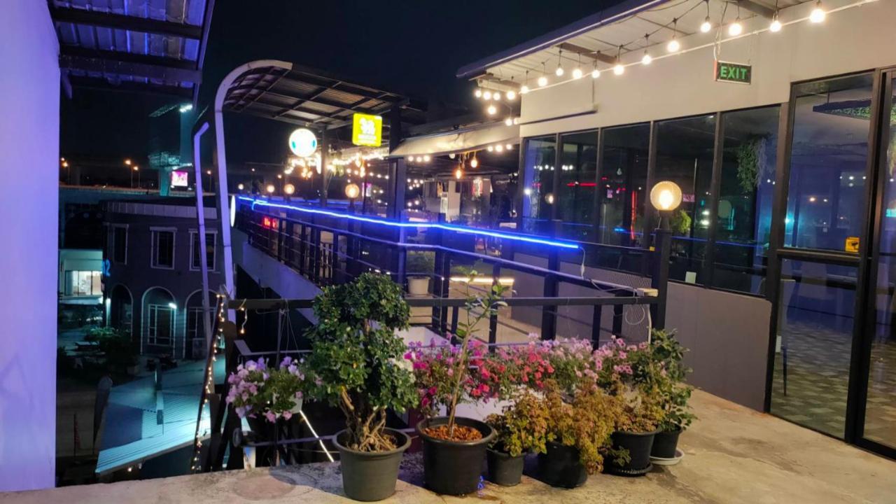 View Dee Bkk Airport Residence 曼谷 外观 照片